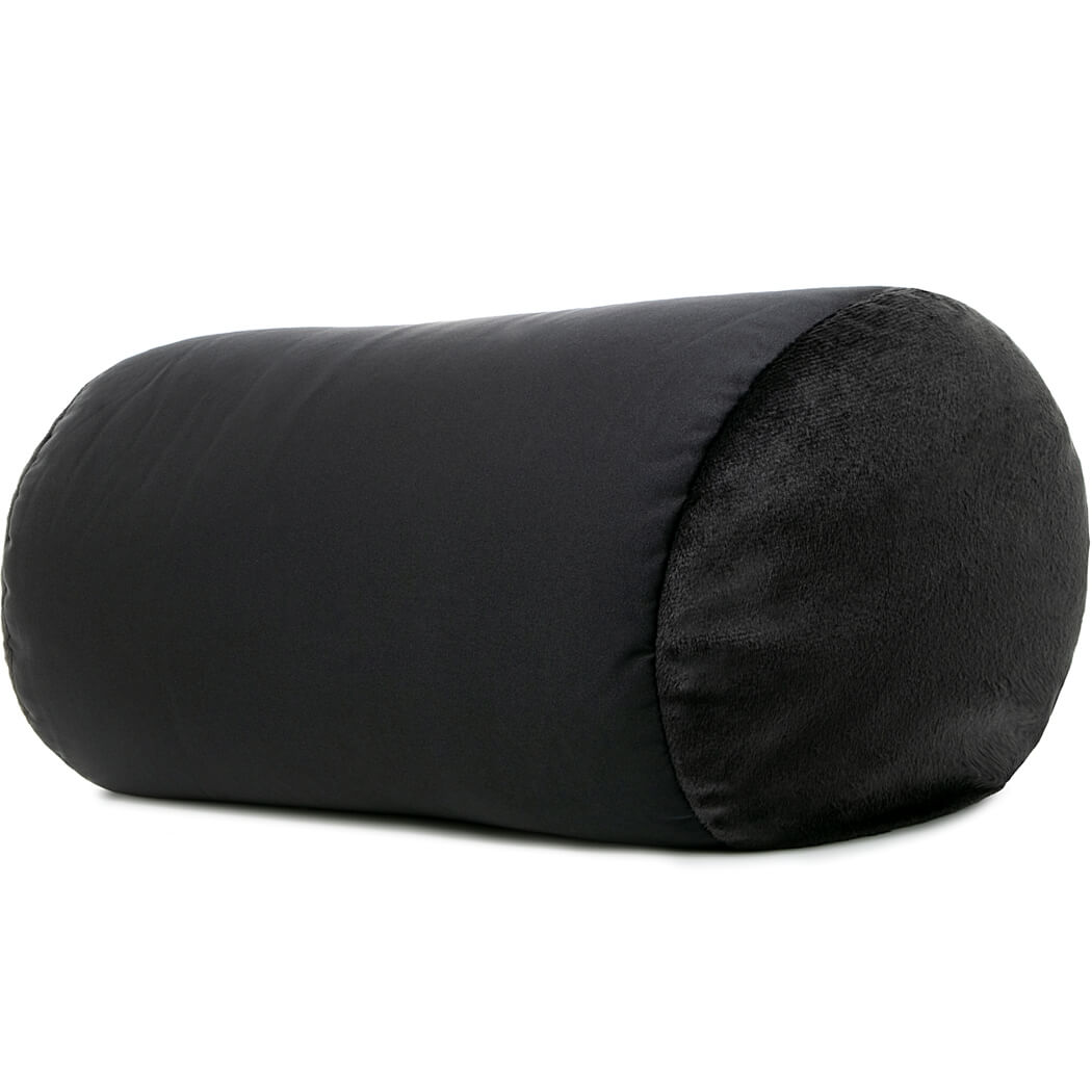 https://www.husbandpillow.com/cdn/shop/products/mic-roll-blk-01.jpg?v=1681663177